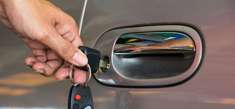Car door lock repair in Magalia